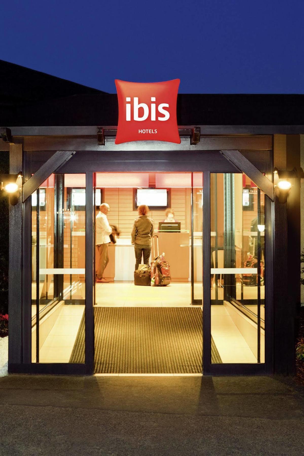 Hotel Ibis Senlis Senlis  Exterior foto